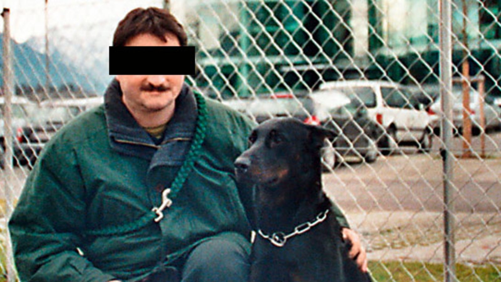 Sex Täter haben Fußfessel oe at
