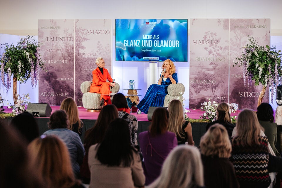 Weit mehr als Glanz und Glamour verkörpert Sonya Kraus. 