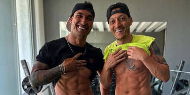 Mesut &Ouml;zil Tattoo