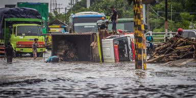 Hochwasser: Mehr als 100 Tote in Indonesien und Osttimor