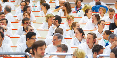 Wien: Neue KAV-Geh&auml;lter beschlossen