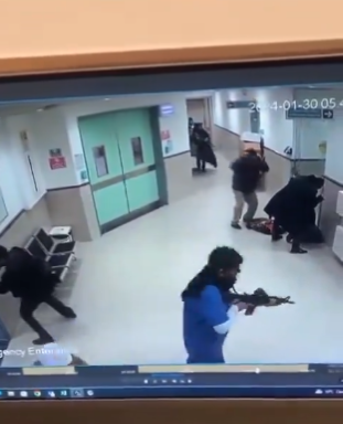 Falsche Ärzte töten Terroristen in Spital