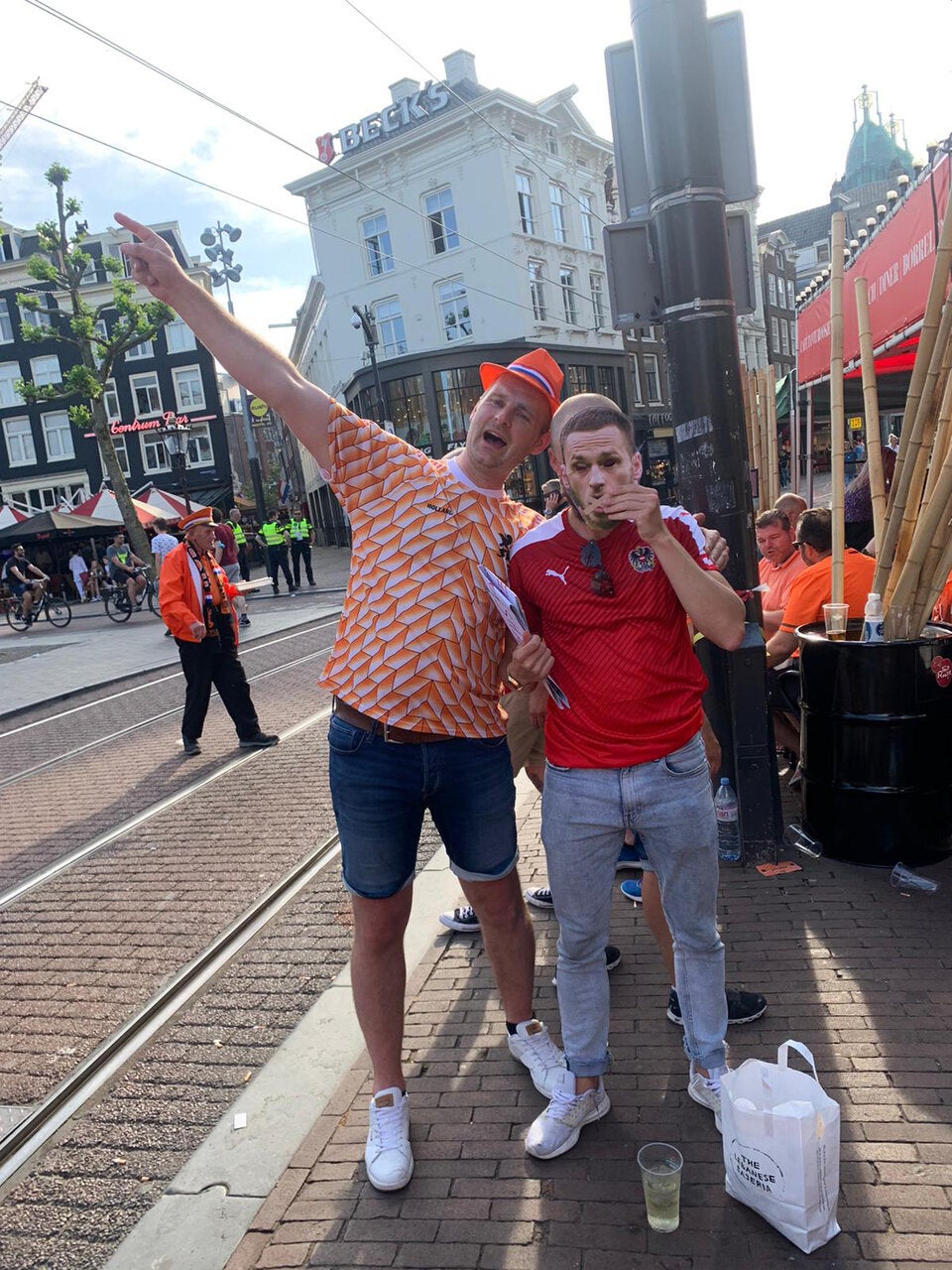 So heizen unsere Fans in Amsterdam ein