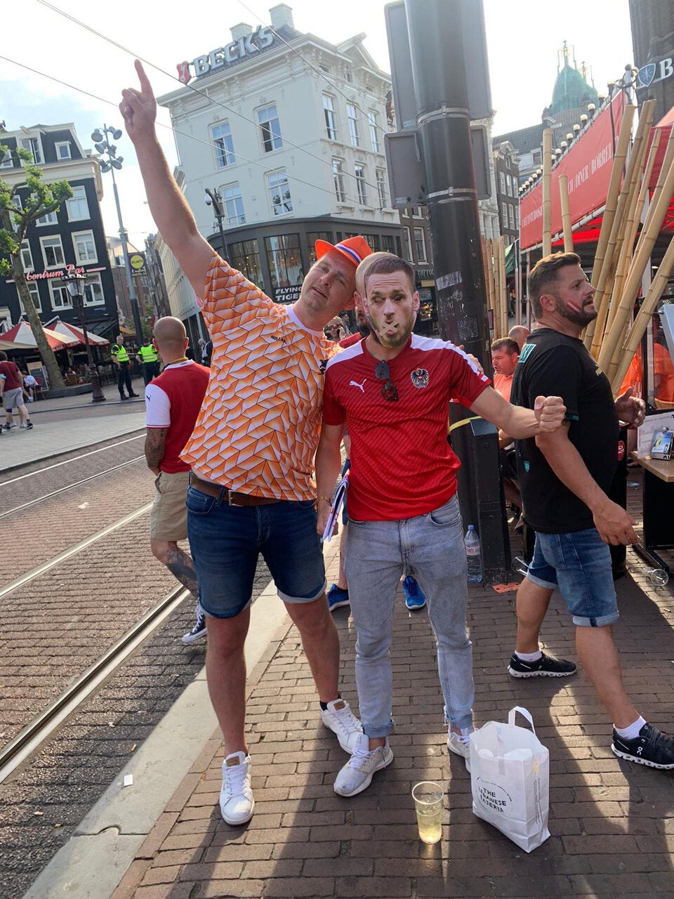 So heizen unsere Fans in Amsterdam ein