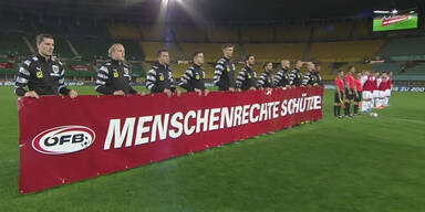 &Ouml;FB mit Transparent f&uuml;r Menschenrechte