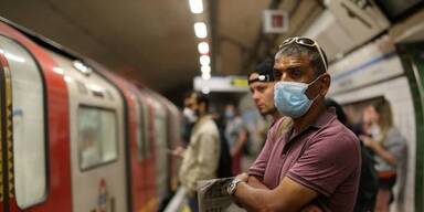 Bisher 15.000 Maskenverweigerer aus Wiener &Ouml;ffis geworfen