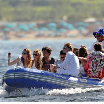 Prinzessin Beatrice planscht in St. Tropez