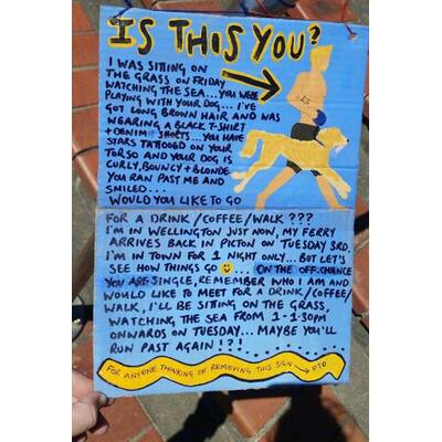 Frau sucht Traummann mit Poster