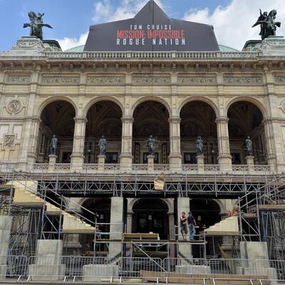 Aufbauarbeiten in der Staatsoper für 