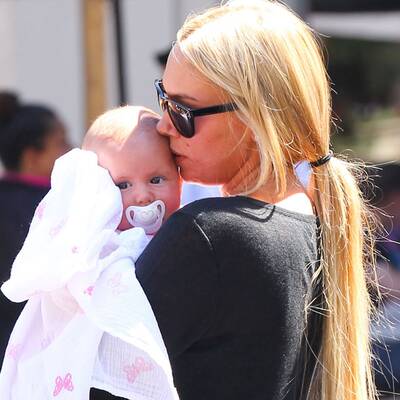 Petra Ecclestone zeigt ihr süßes Baby