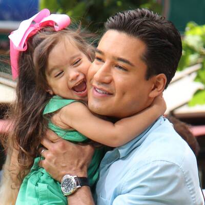 Mario Lopez' Töchterchen Gia ist ein Papa-Kind