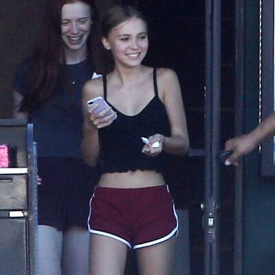 Lily-Rose Depp schon so erwachsen