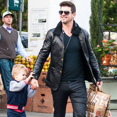 Robin Thicke geht mit Sohn Julian einkaufen