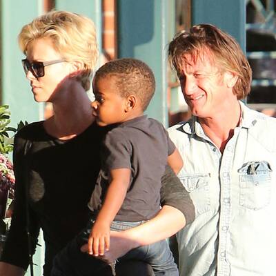 Charlize Theron mit Sohn & Sean Penn im Supermarkt