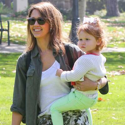 Jessica Alba im Familienglück