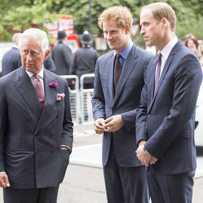 Prinz William & Harry unterwegs mit Papa Charles