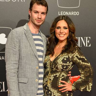 Nazan Eckes zeigt stolz ihren Babybauch