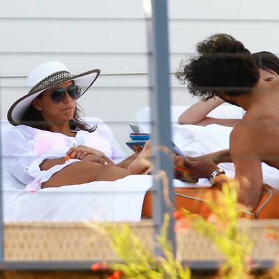 Eva Longoria entspannt sich mit Lover Jose Baston