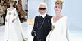 Karl Lagerfeld schickt schwangere Braut auf den Catwalk