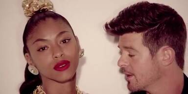 Robin Thicke - Blurred Lines ft. T.I., Pharrell