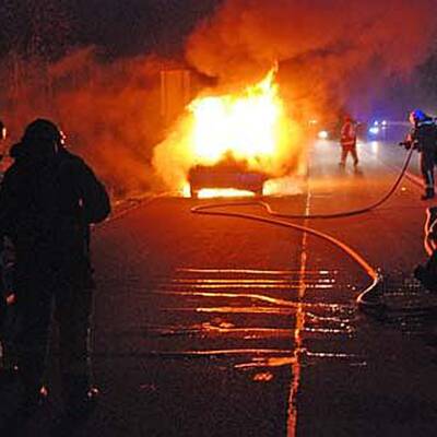 BMW wird zum Feuerball auf der A2