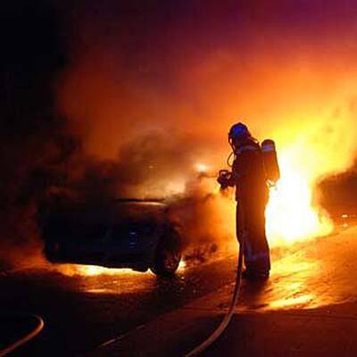 BMW wird zum Feuerball auf der A2