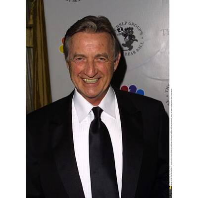 Christa Miller alias Jordan Sullivan