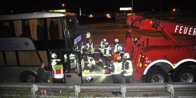 Defekter Bus blockierte Südautobahn