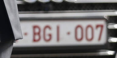 Merkel wütend: Ausspähen 