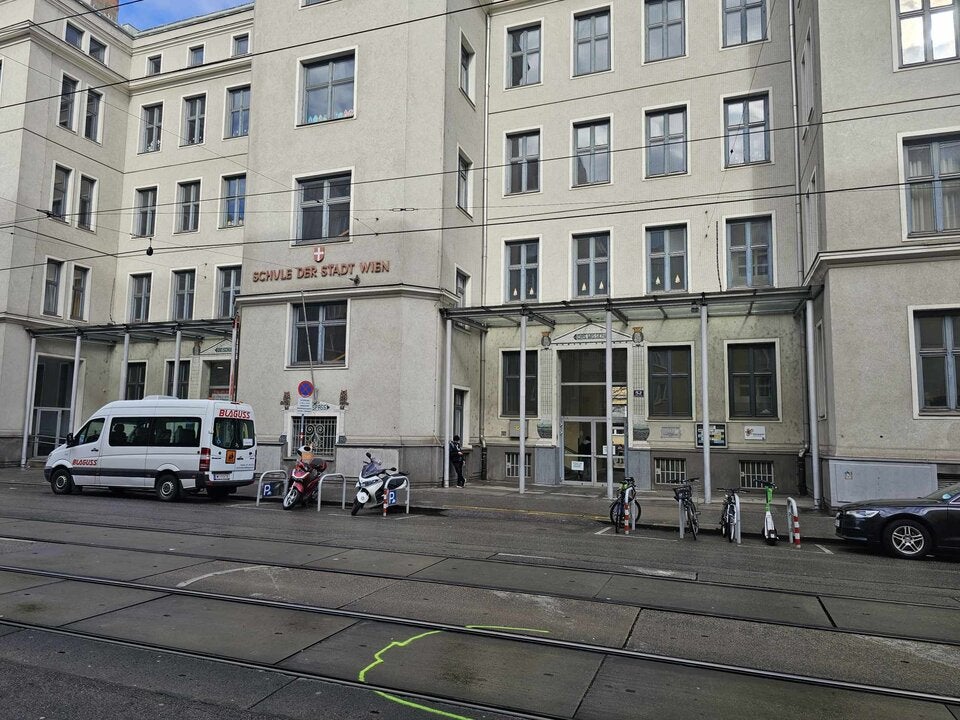 straßenbahnunfall favoriten