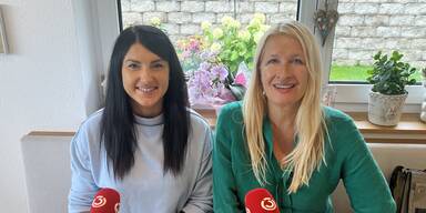 Stephanie Venier mit Claudia Stöckl