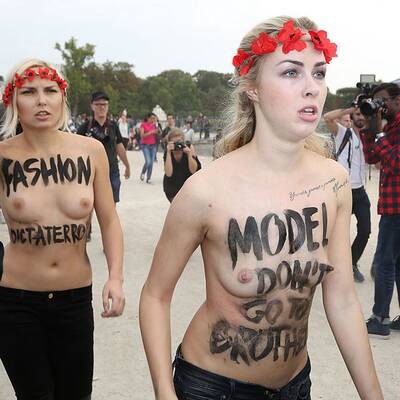 Femen stürmen Catwalk