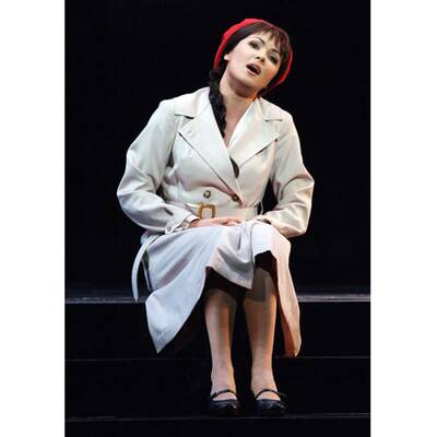 Anna Netrebko im Babyglück