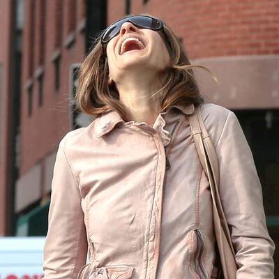 Sarah Jessica Parker bringt Kinder zur Schule