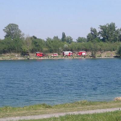 Boot kenterte: 1 Mann konnte nur tot geborgen werden