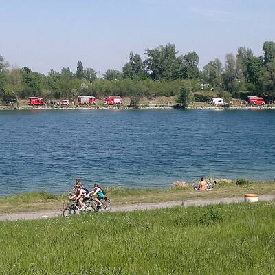 Boot kenterte: 1 Mann konnte nur tot geborgen werden