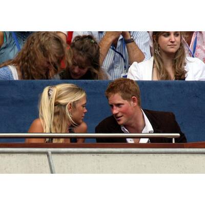 Versteckt Kate einen Babybauch? 