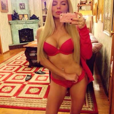 So sexy zeigt sich Alena Politukha