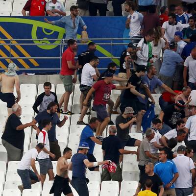 Krawalle im Stadion