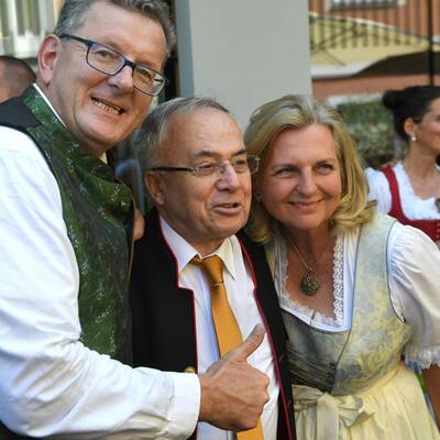 Karin Kneissl Hochzeitsfotos