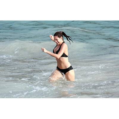 Kelly Brook hat den besten Bikini-Body