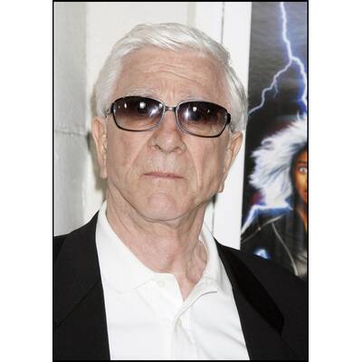 Leslie Nielsen: 1926 - 2010