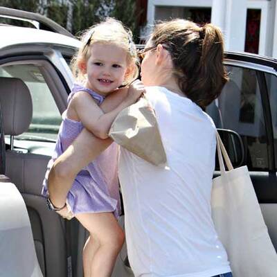 Jennifer Garner mit Baby und Babybauch