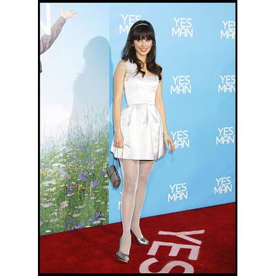 Zooey verklagt Schuhfirma