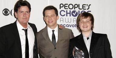 Charlie Sheen, John Cryer, Angus T. Jones