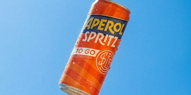 Sommer-Sensation: Aperol Spritz gibt es jetzt aus der Dose!