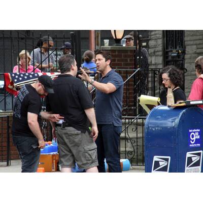 Butler jagd als Kautions-Cop Jen Aniston