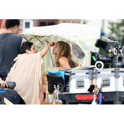 Butler jagd als Kautions-Cop Jen Aniston