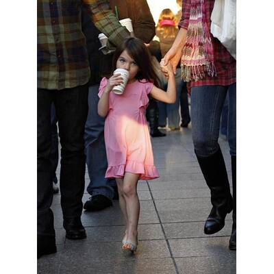Suri Cruise: Mini-Diva in Designer-Schuhen