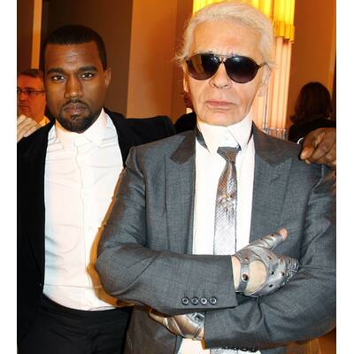 Kanye West präsentiert Kollektion in Paris